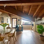 La Mansarda Dei Tramonti