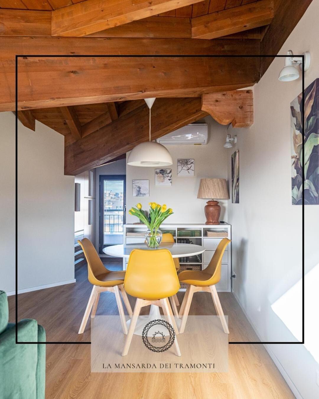 La Mansarda Dei Tramonti Holiday home *